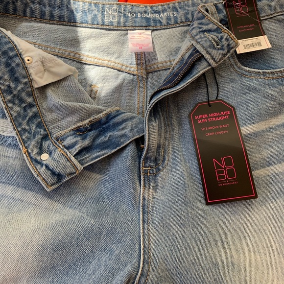 Blue ripped jeans - Picture 3 of 12